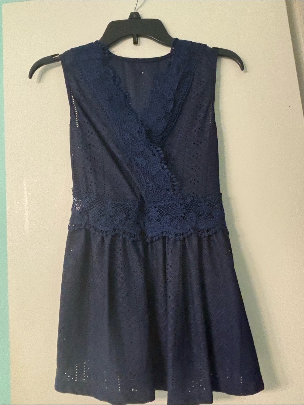 Source Unknown Navy Lace Sleeveless Blouse